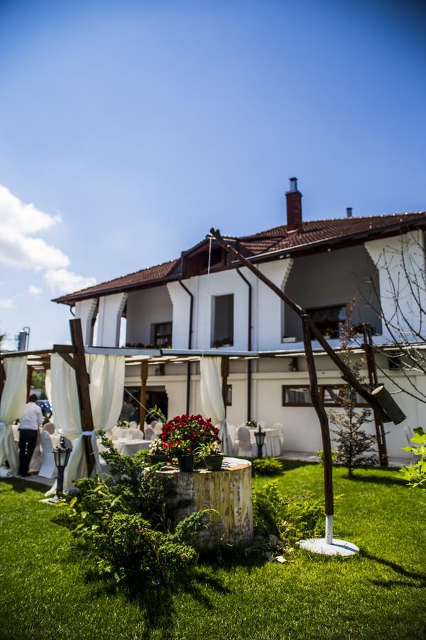 Casa Boema Hotel Corunca Esterno foto